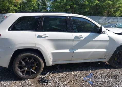 2018 Jeep Grand Cherokee Srt 4X4 from USA, damaged, VIN 1C4RJFDJ6JC369858
